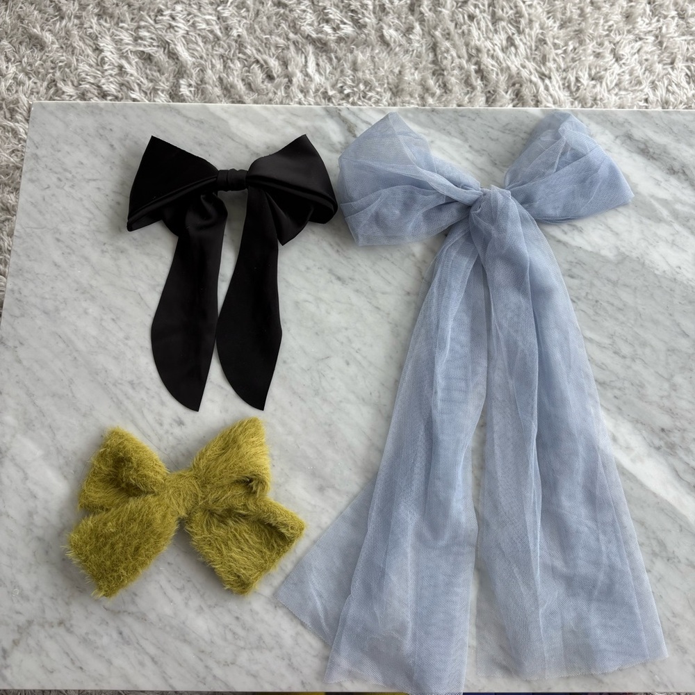 set of bows